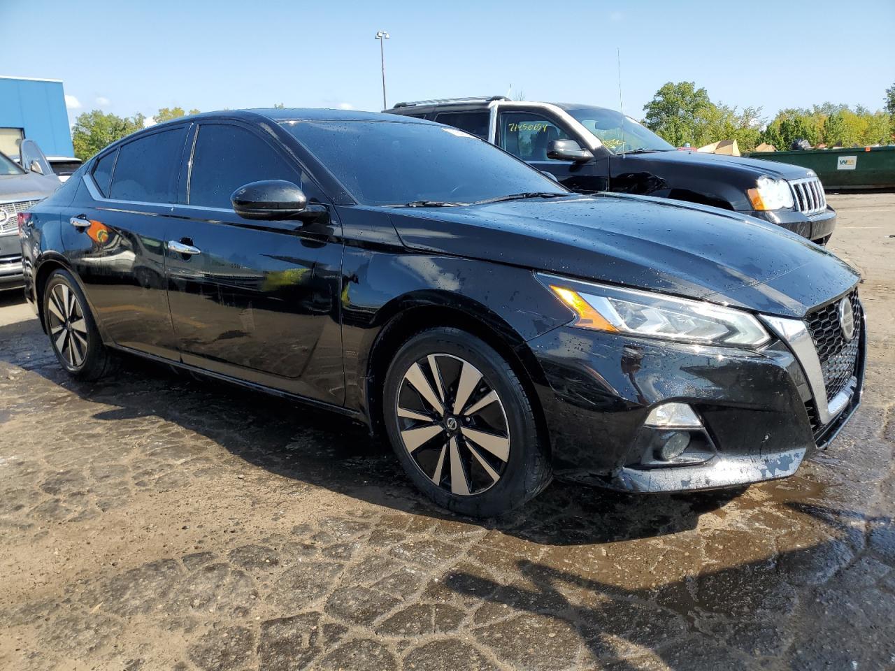 2020 NISSAN ALTIMA SV - Фото 4