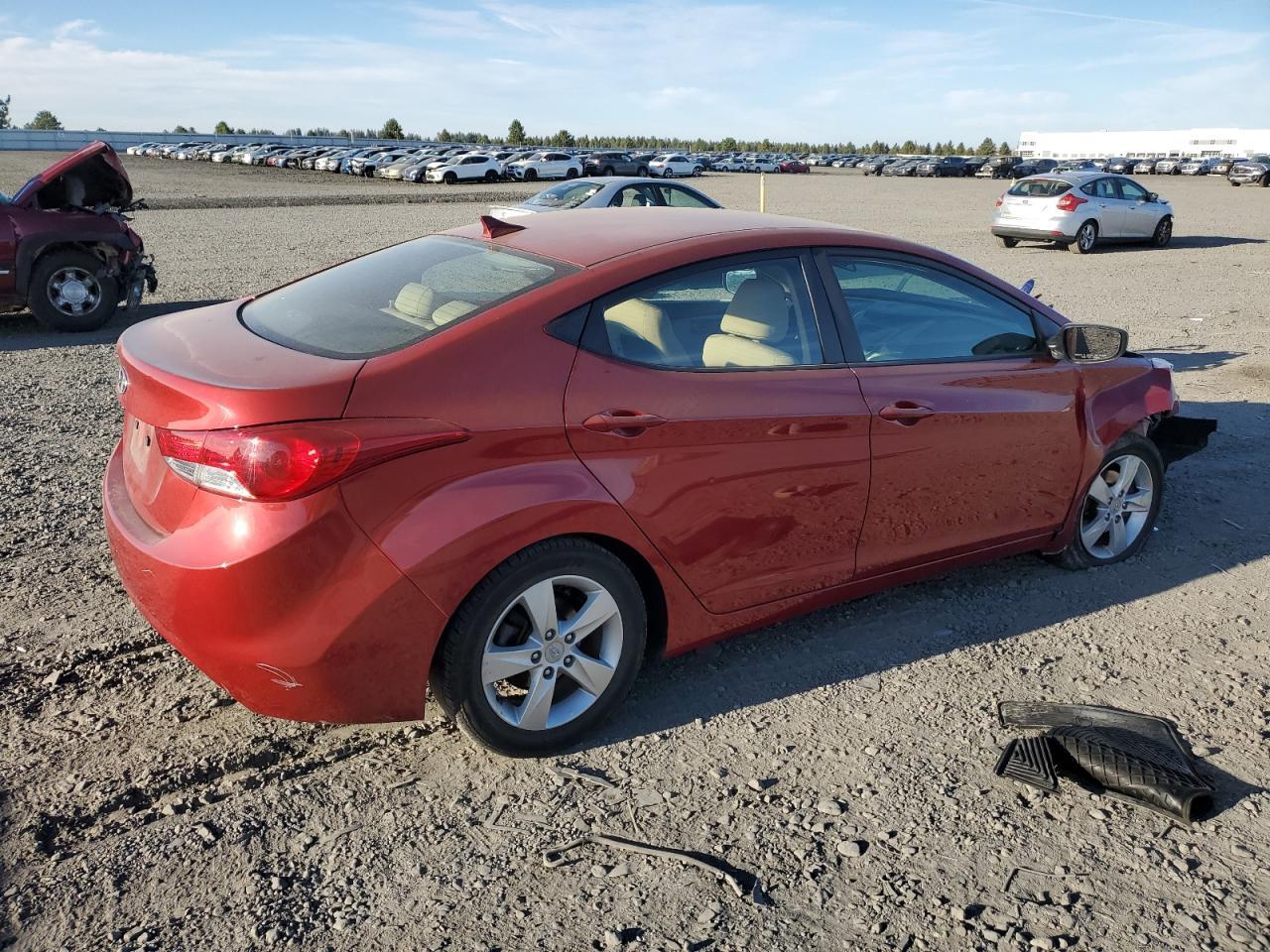 2013 HYUNDAI ELANTRA GL - Image 3