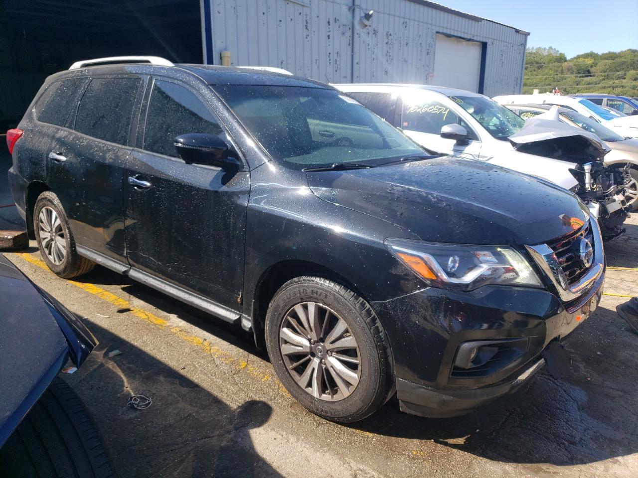 2017 NISSAN PATHFINDER - Image 4
