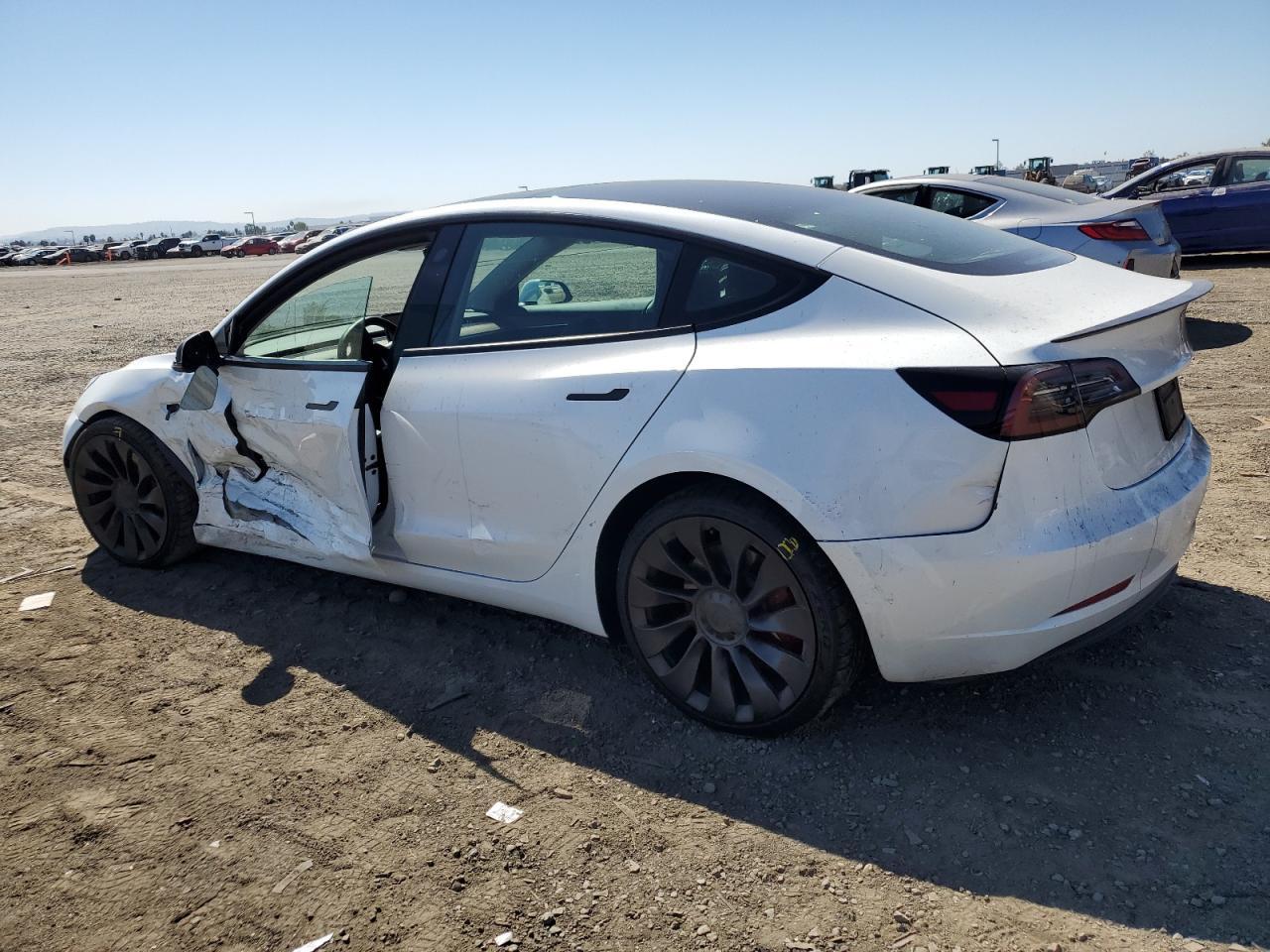 2023 TESLA MODEL 3 - Image 2