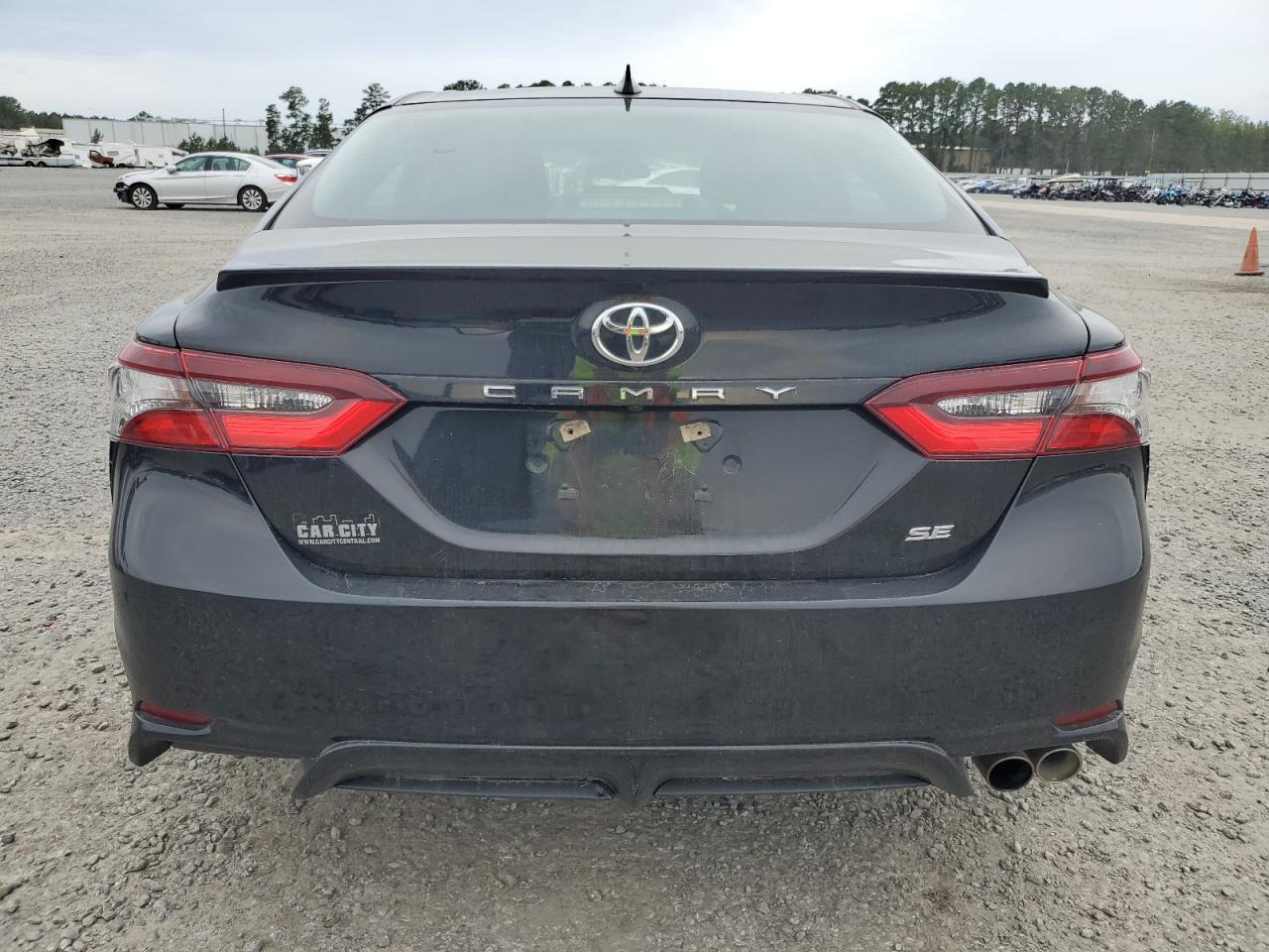 2021 TOYOTA CAMRY SE - Фото 6