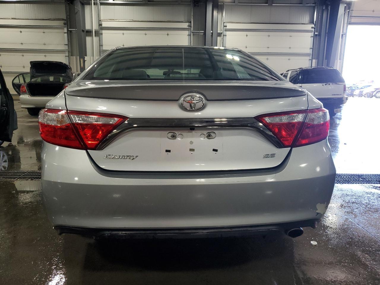 2016 TOYOTA CAMRY LE - Image 6
