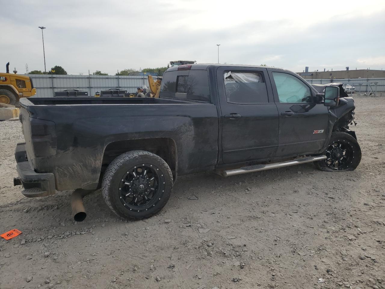 2019 CHEVROLET SILVERADO - Фото 3