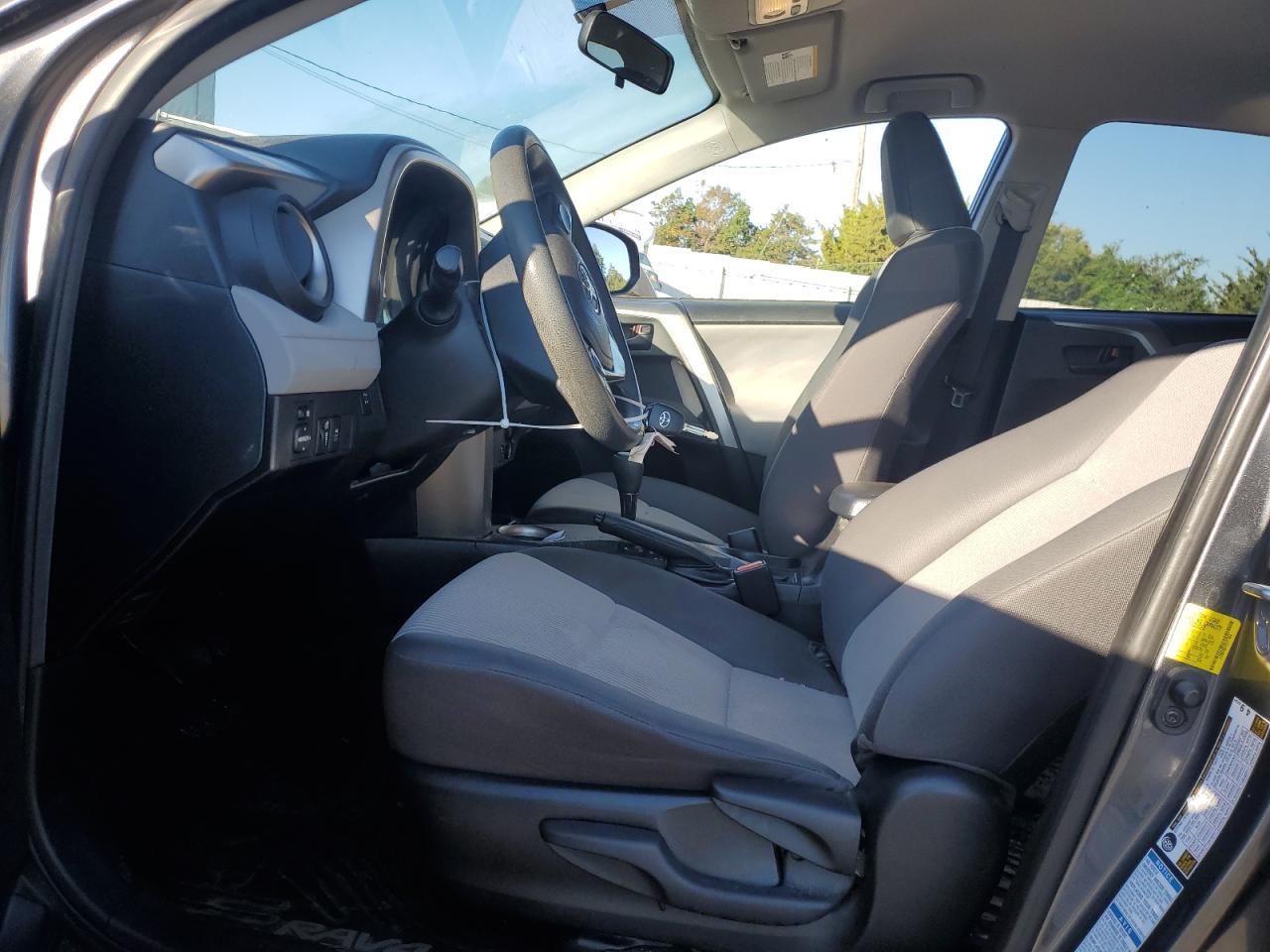2015 TOYOTA RAV4 LE - Фото 7