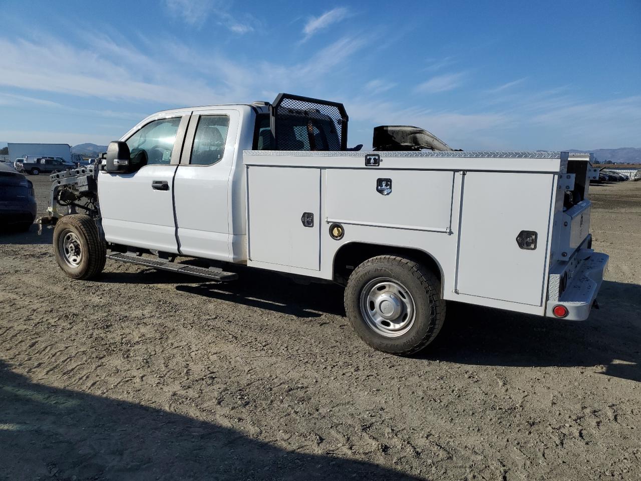 2022 FORD F250 SUPER - Image 2