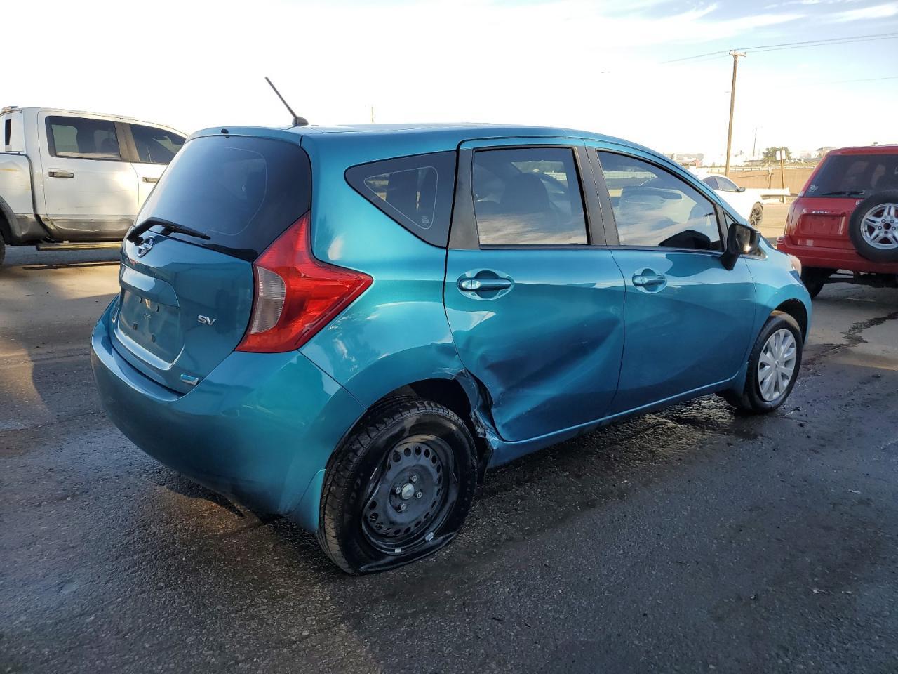 2015 NISSAN VERSA NOTE - Фото 3