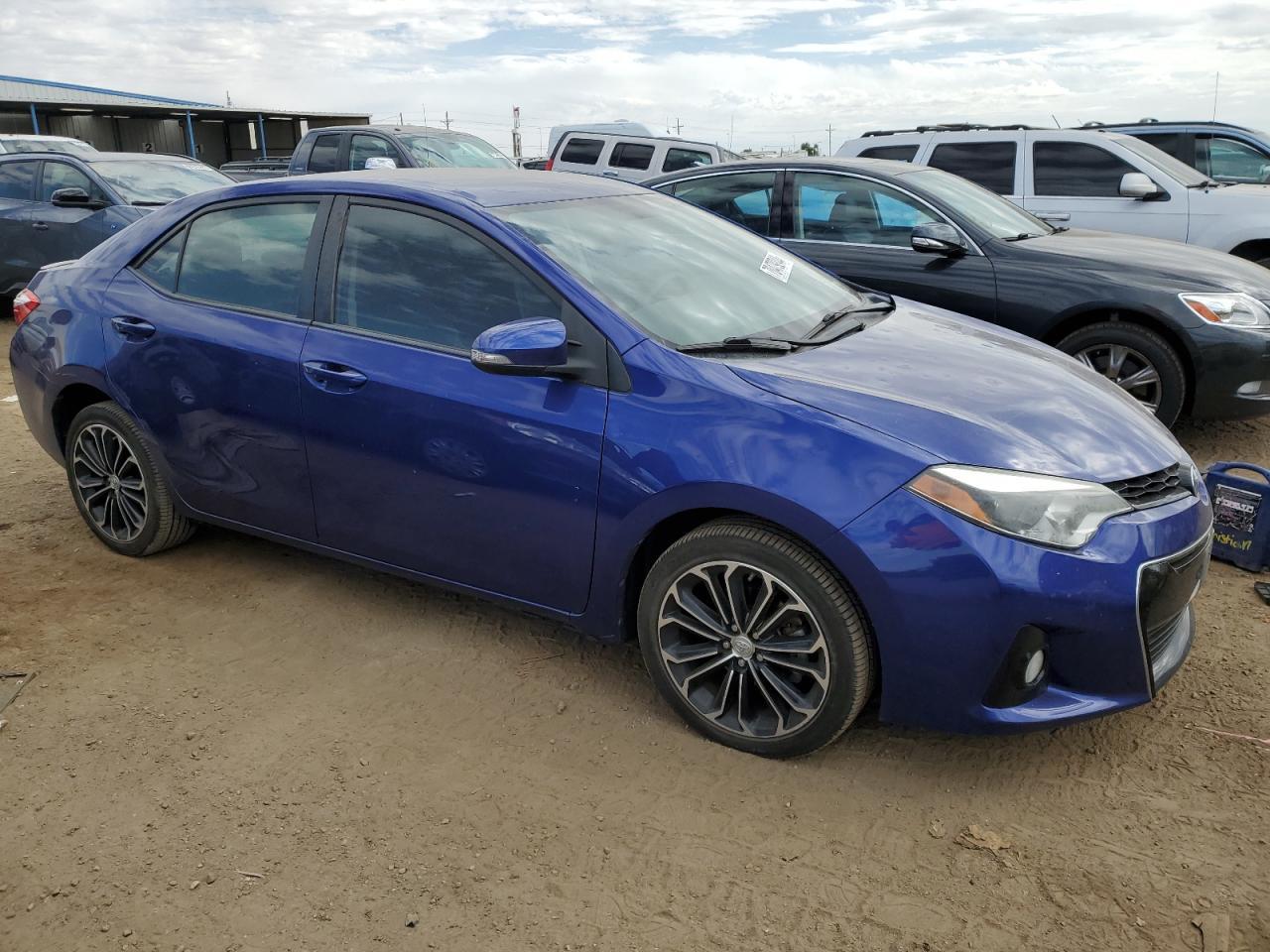 2015 TOYOTA COROLLA L - Image 4