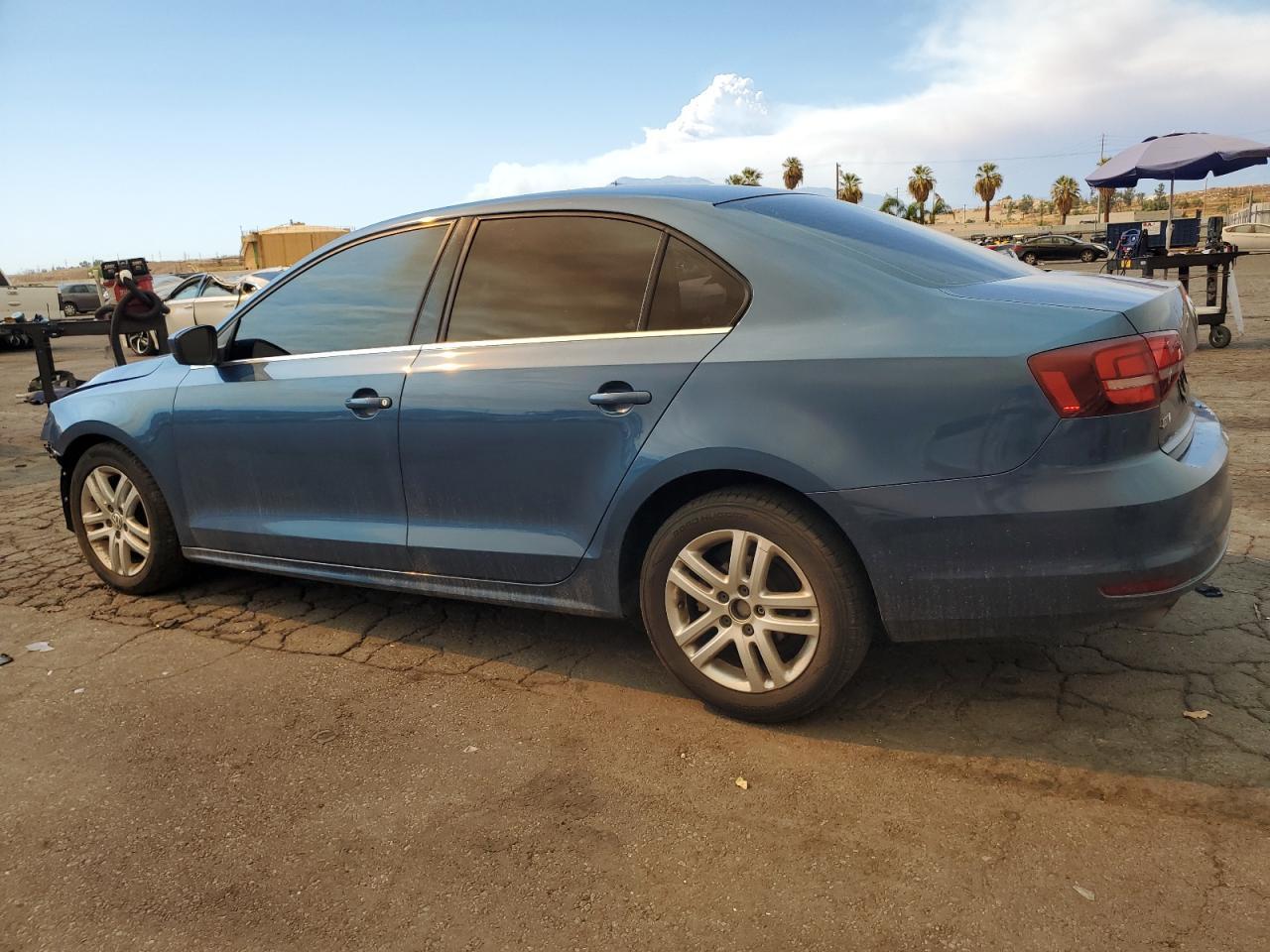 2017 VOLKSWAGEN JETTA S - Image 2