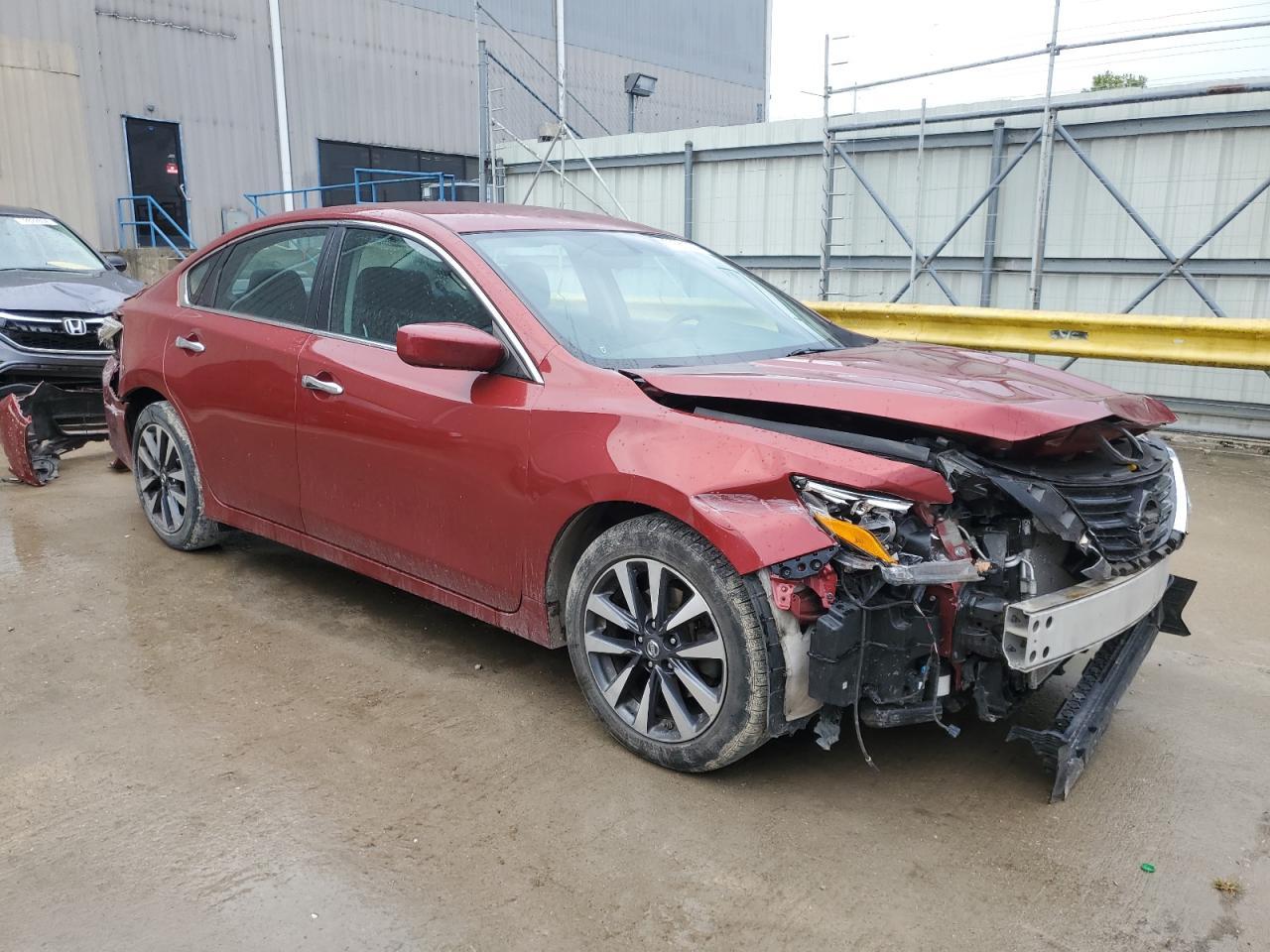 2017 NISSAN ALTIMA 2.5 - Фото 4