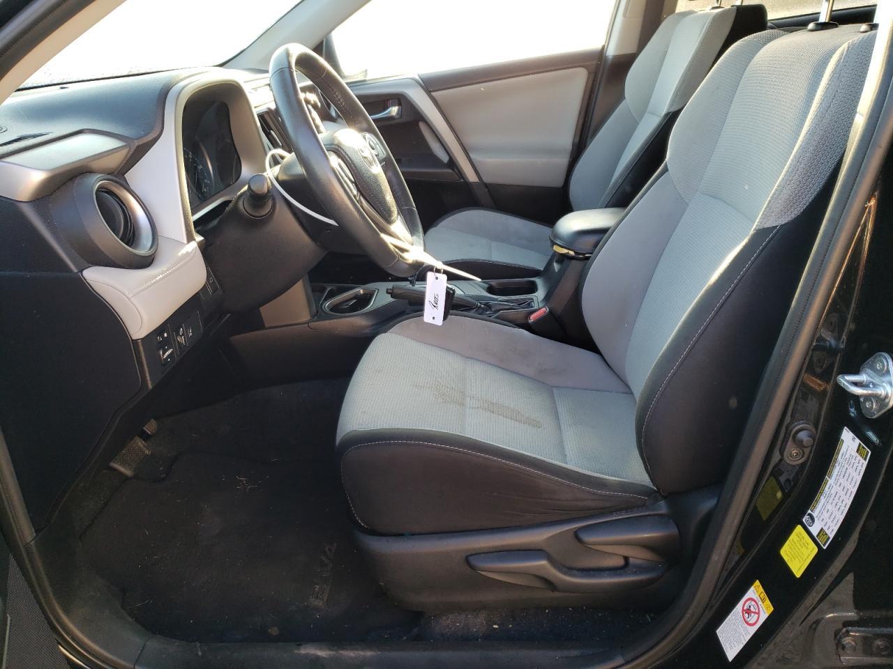 2017 TOYOTA RAV4 XLE - Image 7