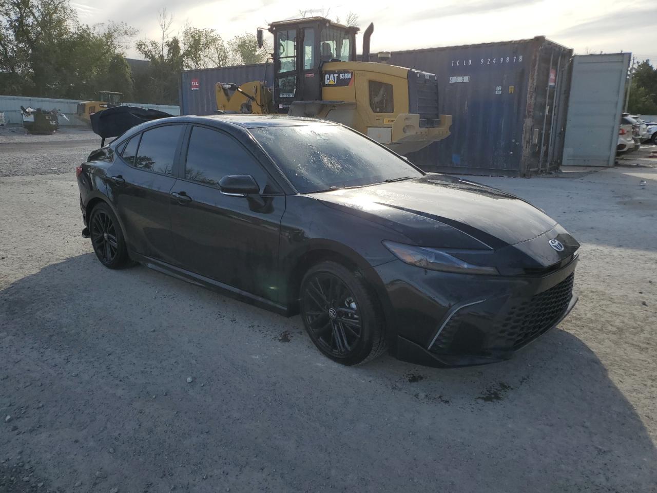 2025 TOYOTA CAMRY XSE - Фото 4