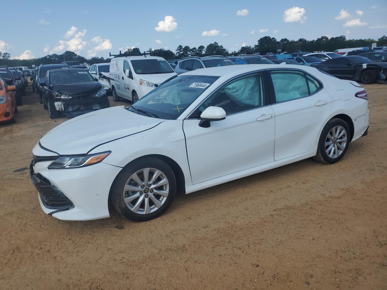 2020 TOYOTA CAMRY LE