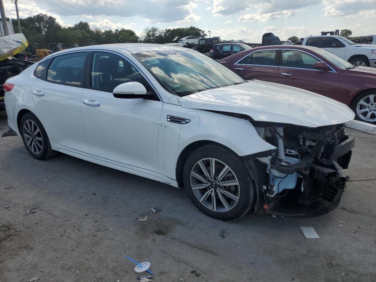 2019 KIA OPTIMA LX - Image 4