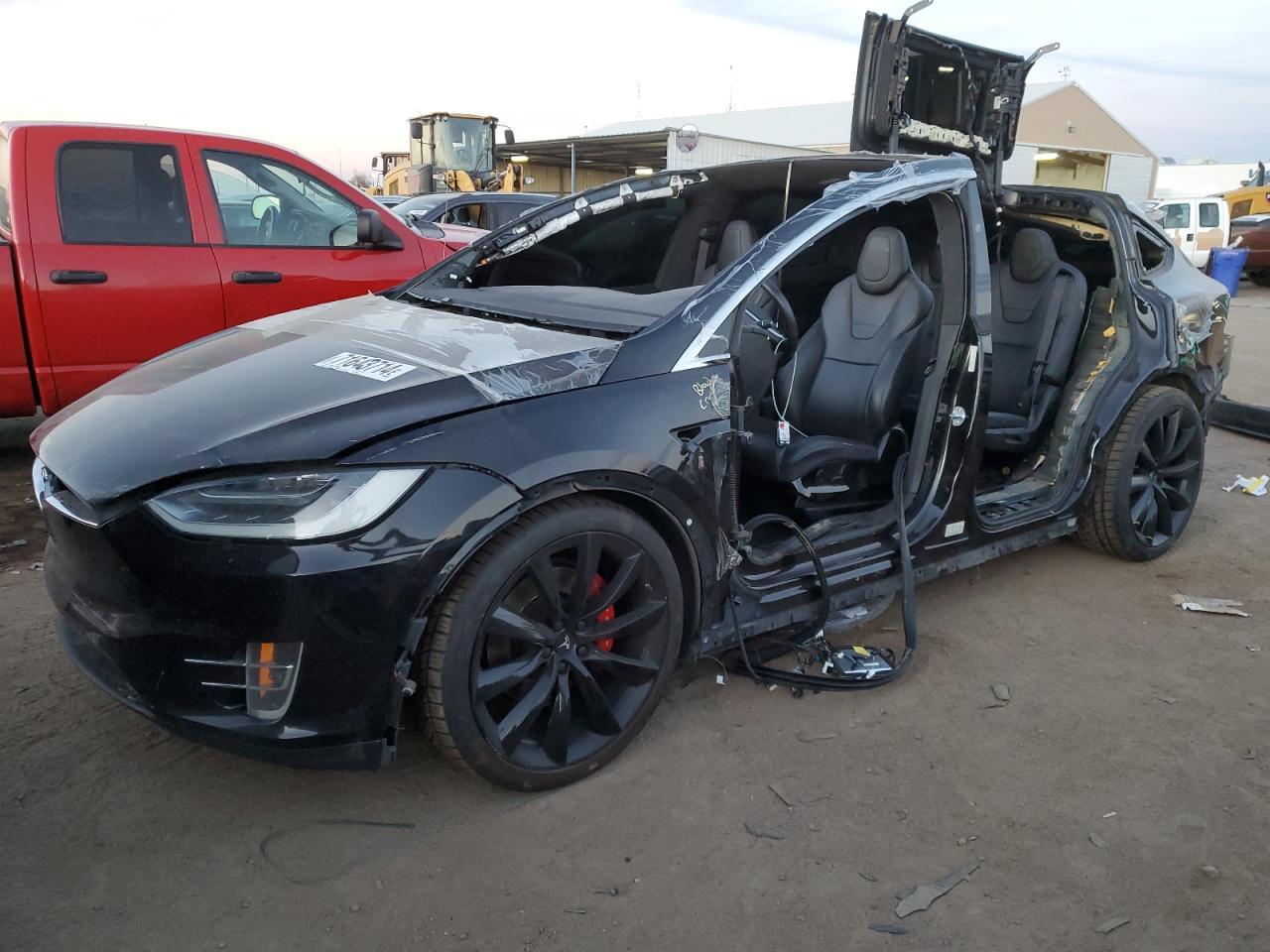 2016 TESLA MODEL X