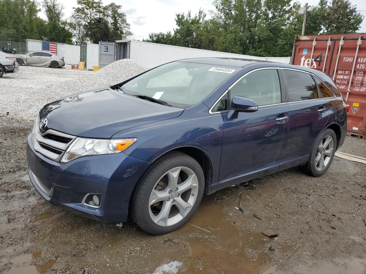 2015 TOYOTA VENZA LE car image