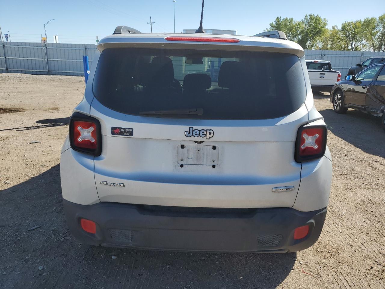 2016 JEEP RENEGADE L - Image 6