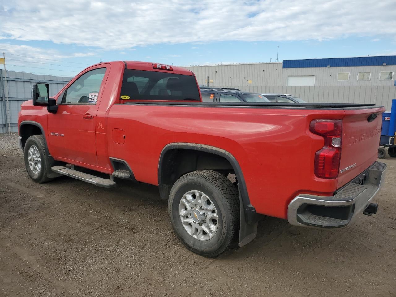 2023 CHEVROLET SILVERADO - Image 2