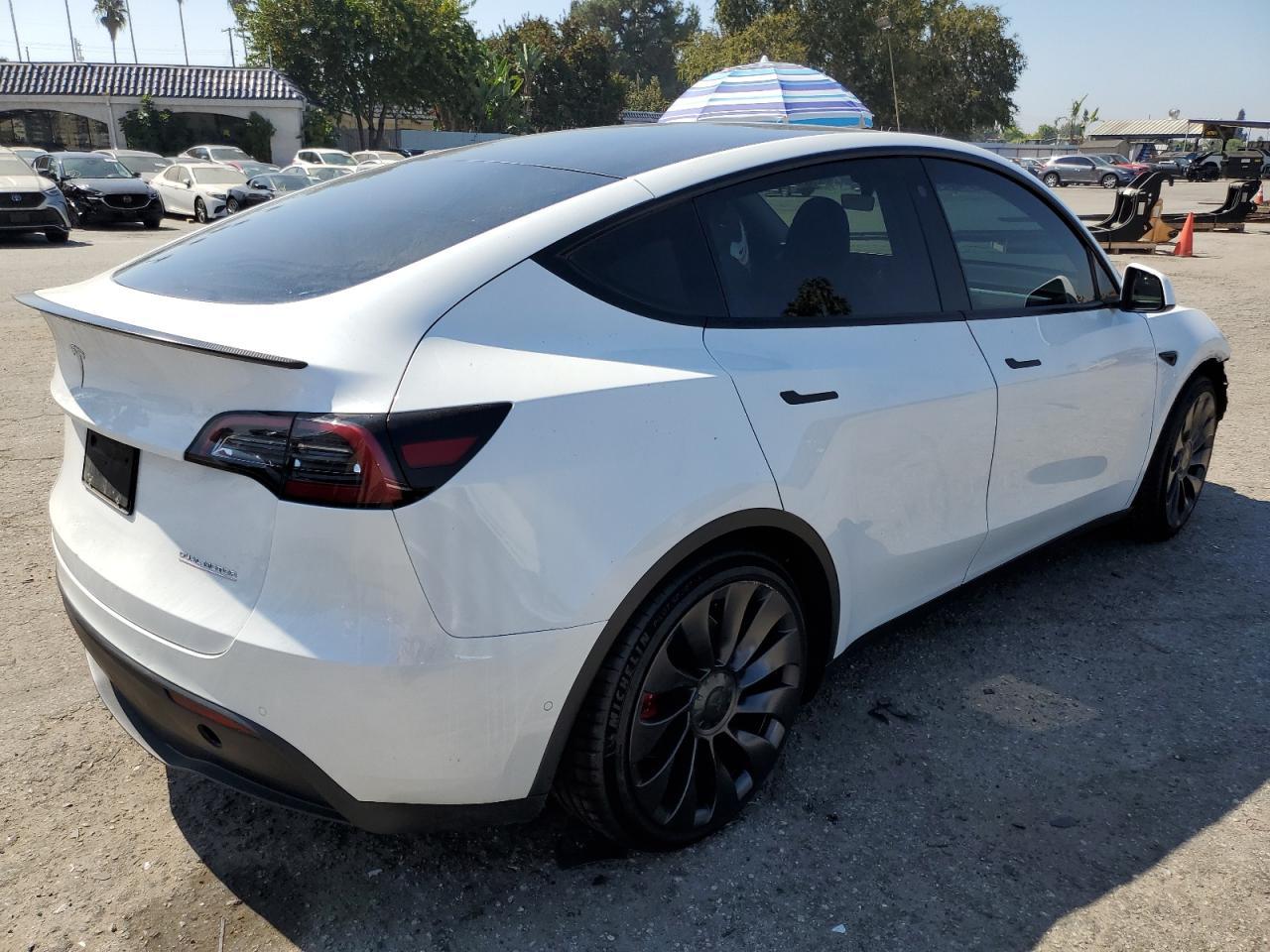 2022 TESLA MODEL Y - Image 3