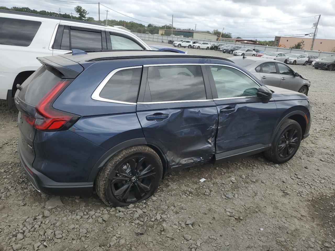 2025 HONDA CR-V SPORT - Фото 3