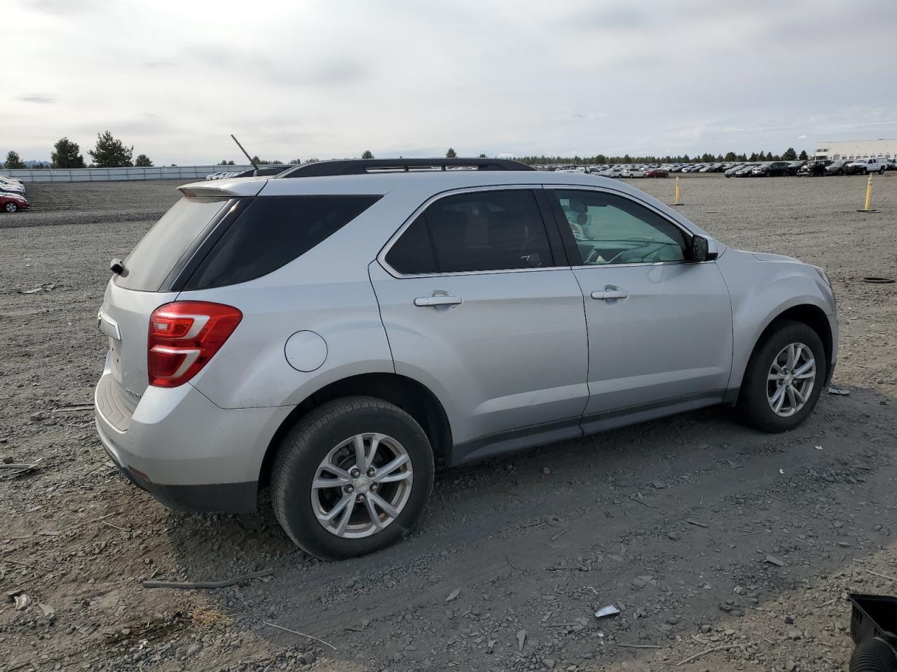 2016 CHEVROLET EQUINOX LT - Image 3