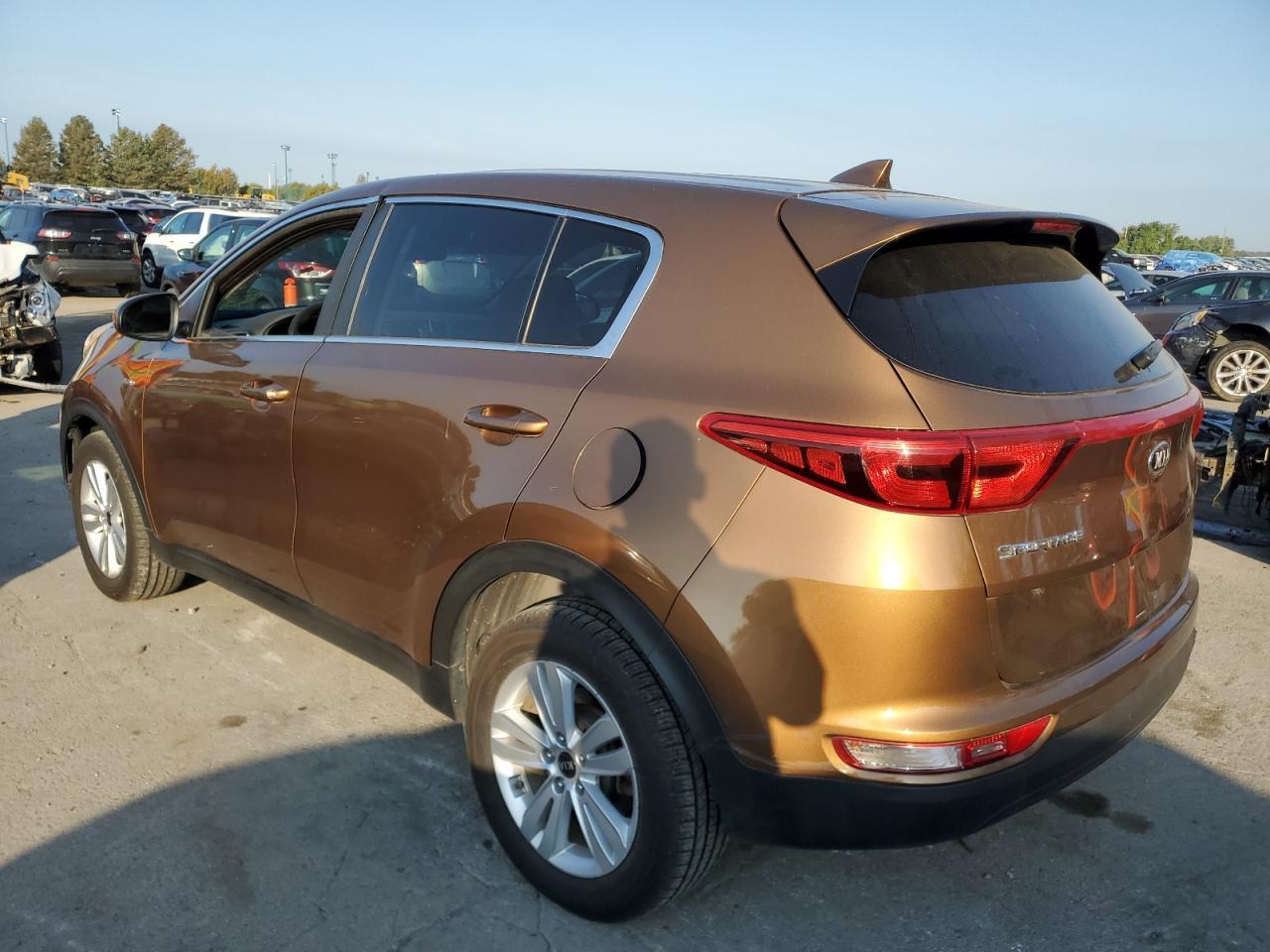 2017 KIA SPORTAGE L - Фото 2
