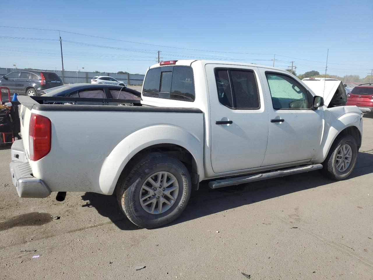2017 NISSAN FRONTIER S - Image 3