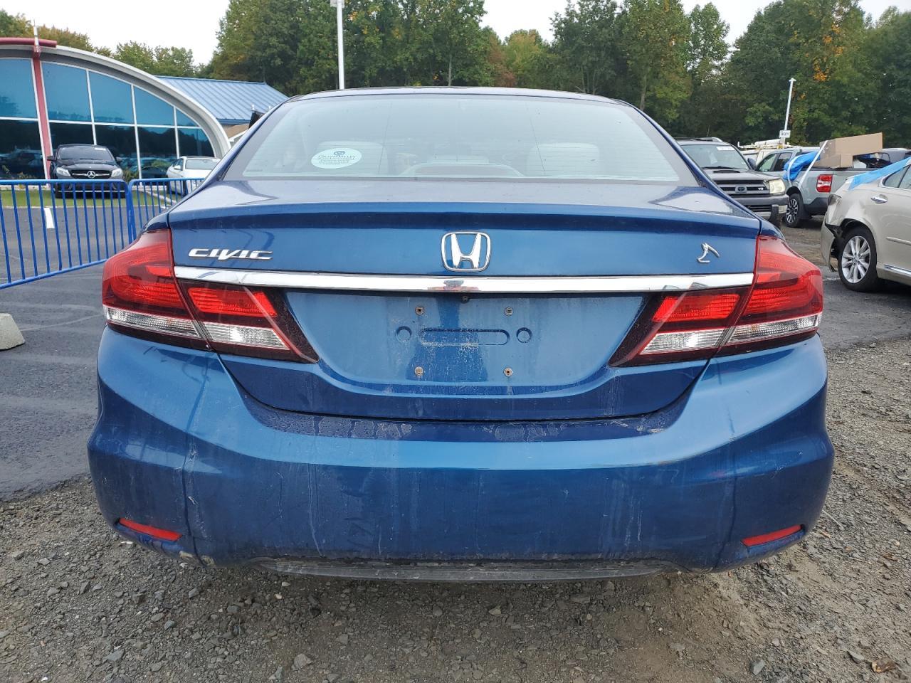 2015 HONDA CIVIC LX - Фото 6