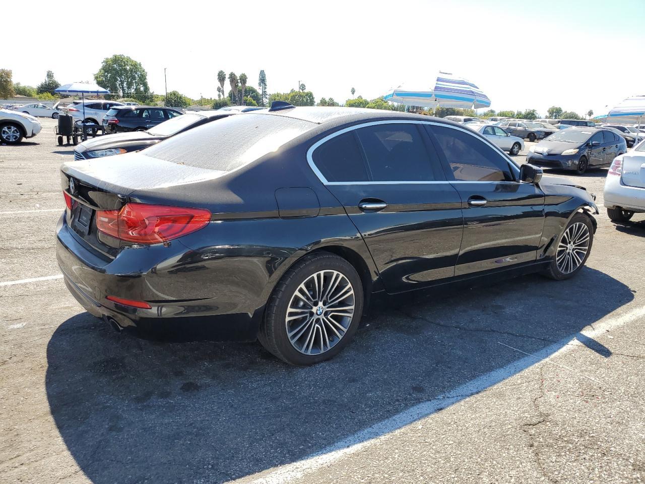 2018 BMW 530 I - Фото 3