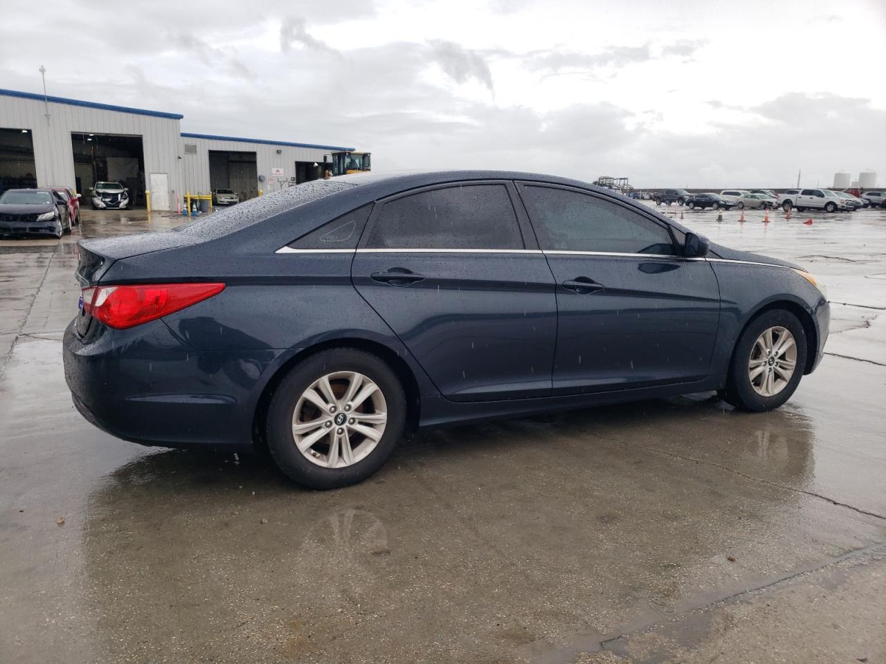 2013 HYUNDAI SONATA GLS - Фото 3