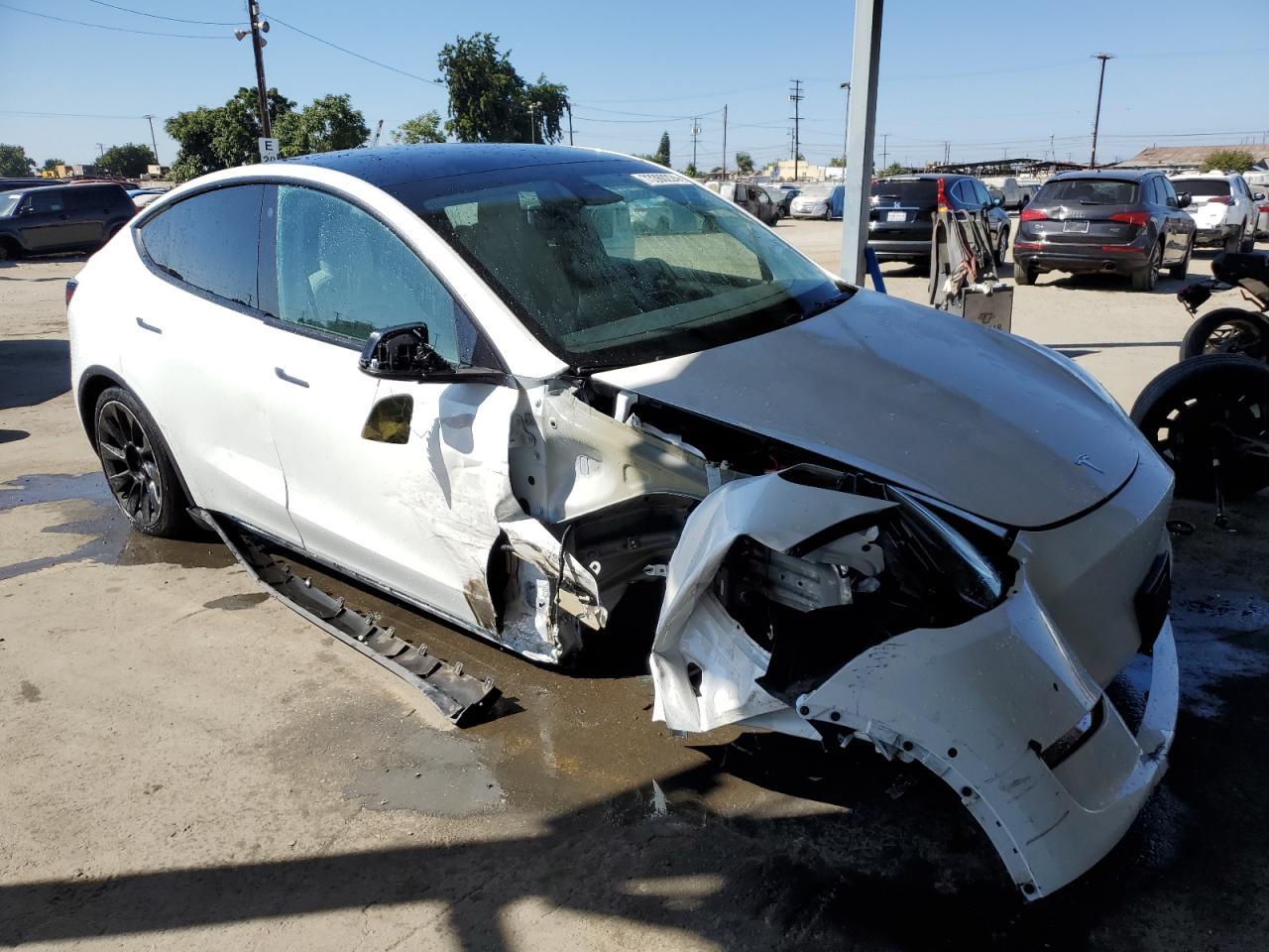 2022 TESLA MODEL Y - Image 4