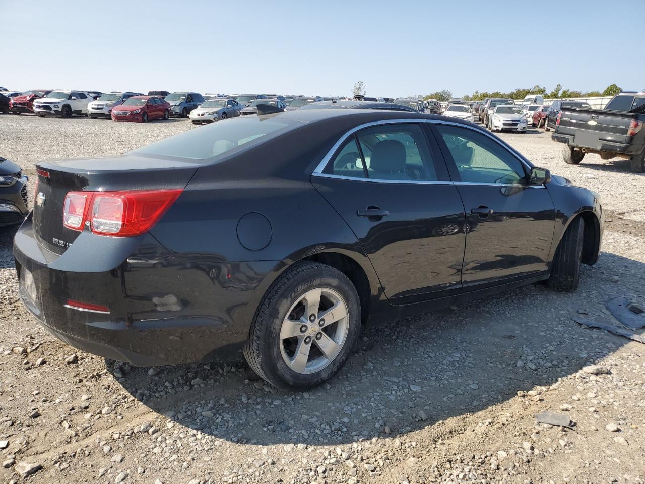 2015 CHEVROLET MALIBU LS - Image 3
