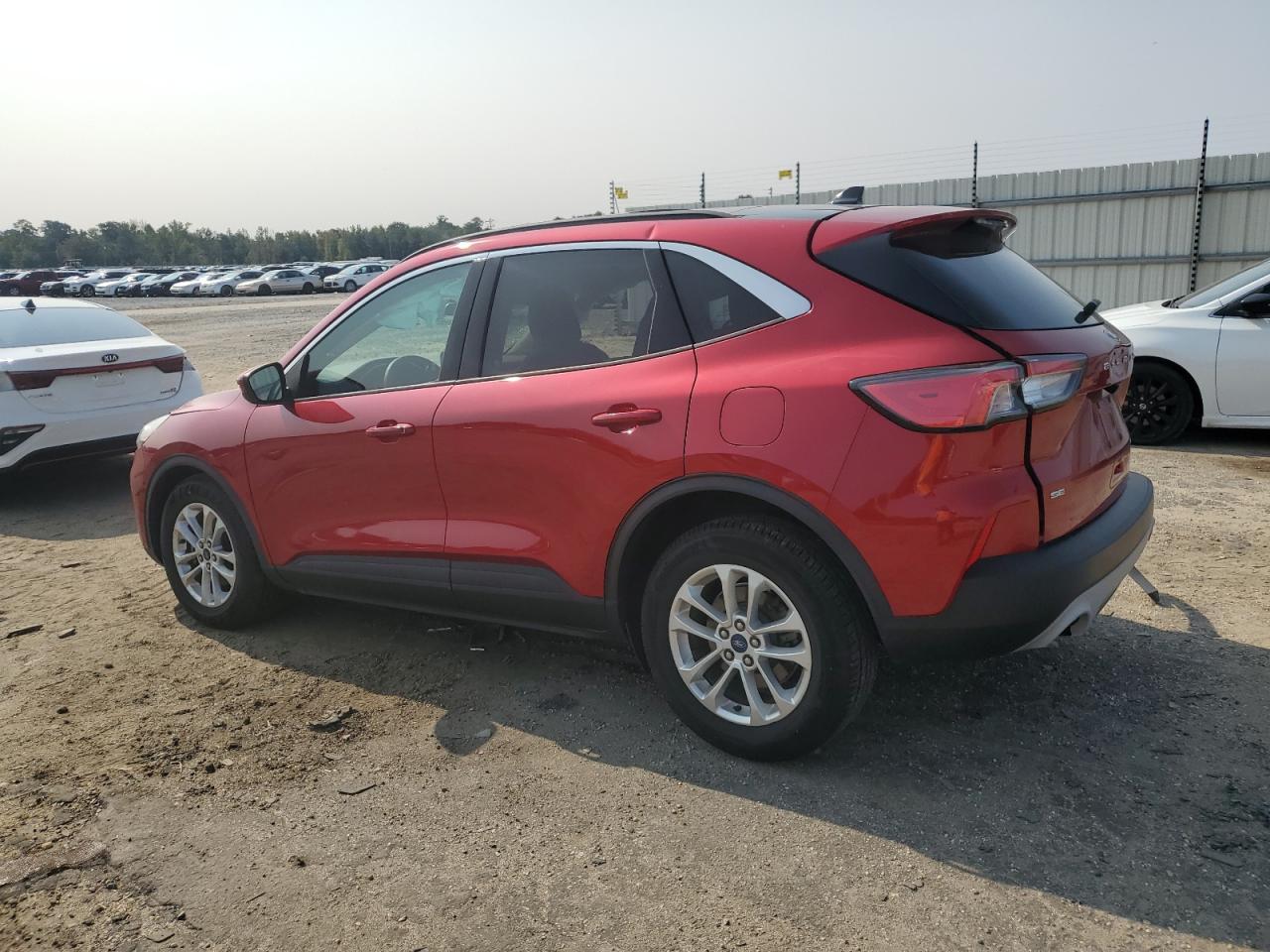 2020 FORD ESCAPE SE - Фото 2