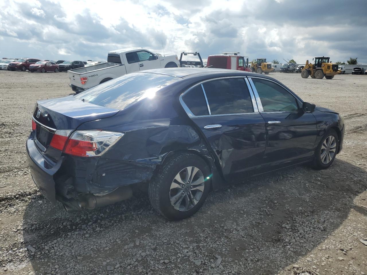 2014 HONDA ACCORD LX - Фото 3