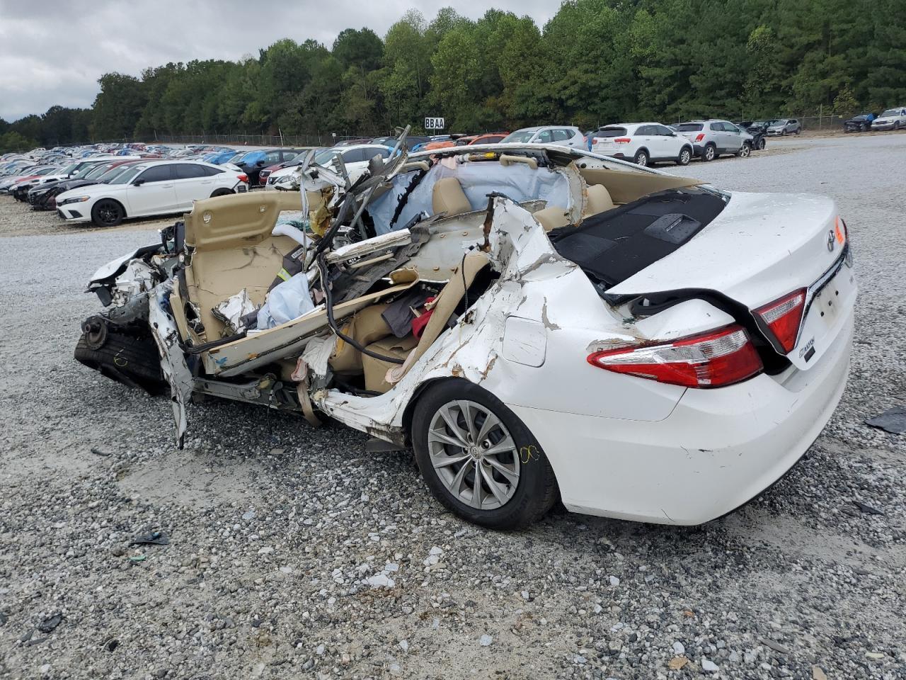 2017 TOYOTA CAMRY LE - Image 2