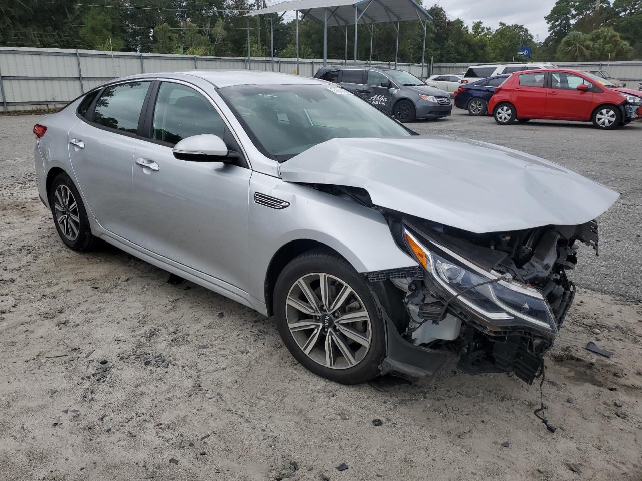 2019 KIA OPTIMA LX - Фото 4