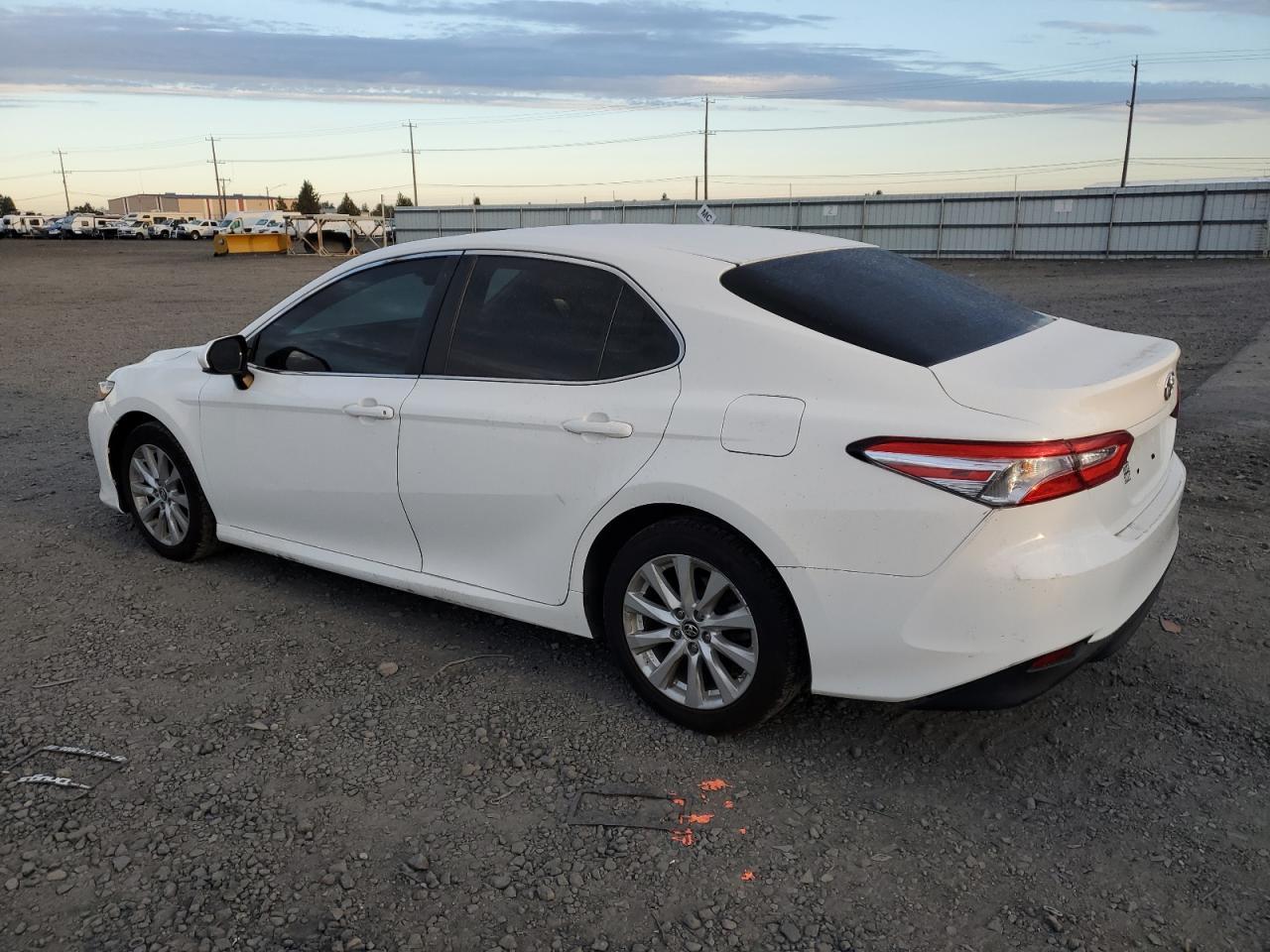 2018 TOYOTA CAMRY L - Image 2
