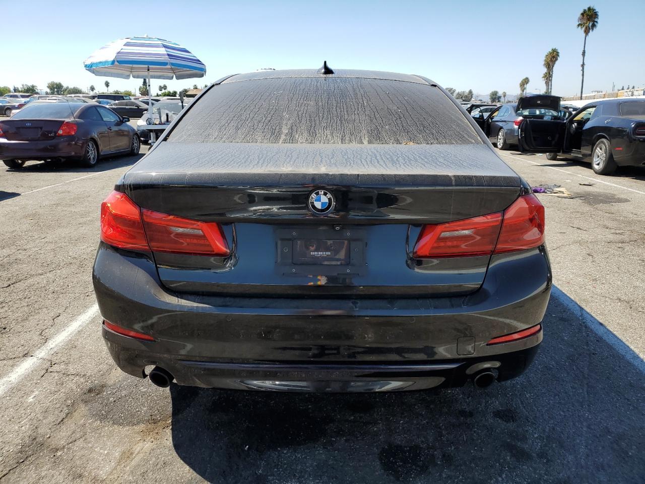 2018 BMW 530 I - Фото 6