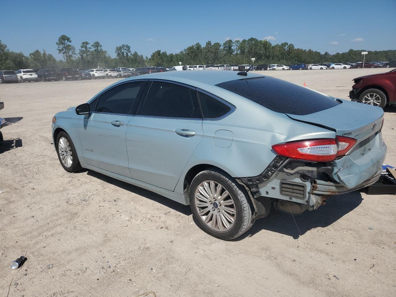 2014 FORD FUSION SE - Image 2