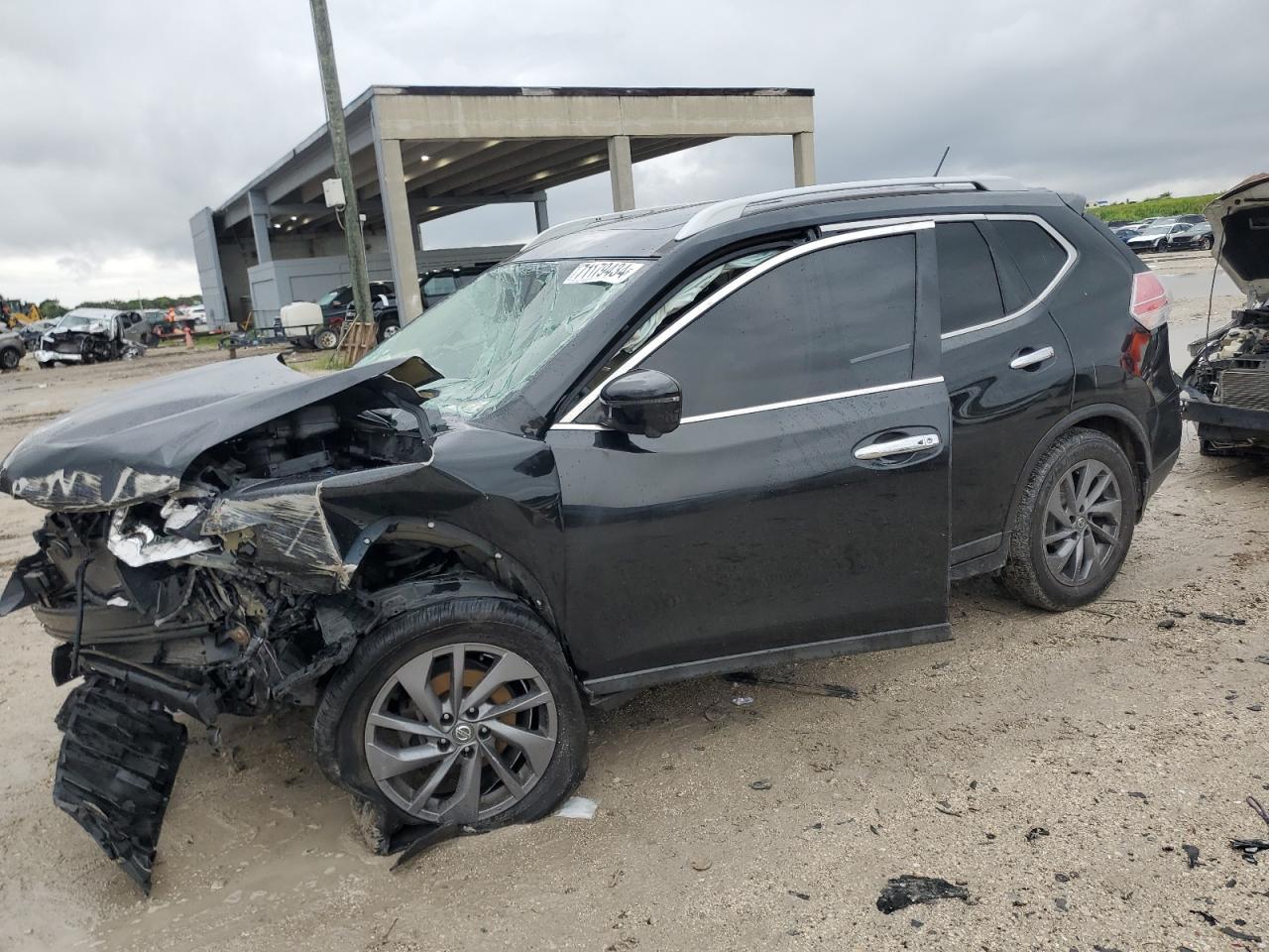 2016 NISSAN ROGUE S