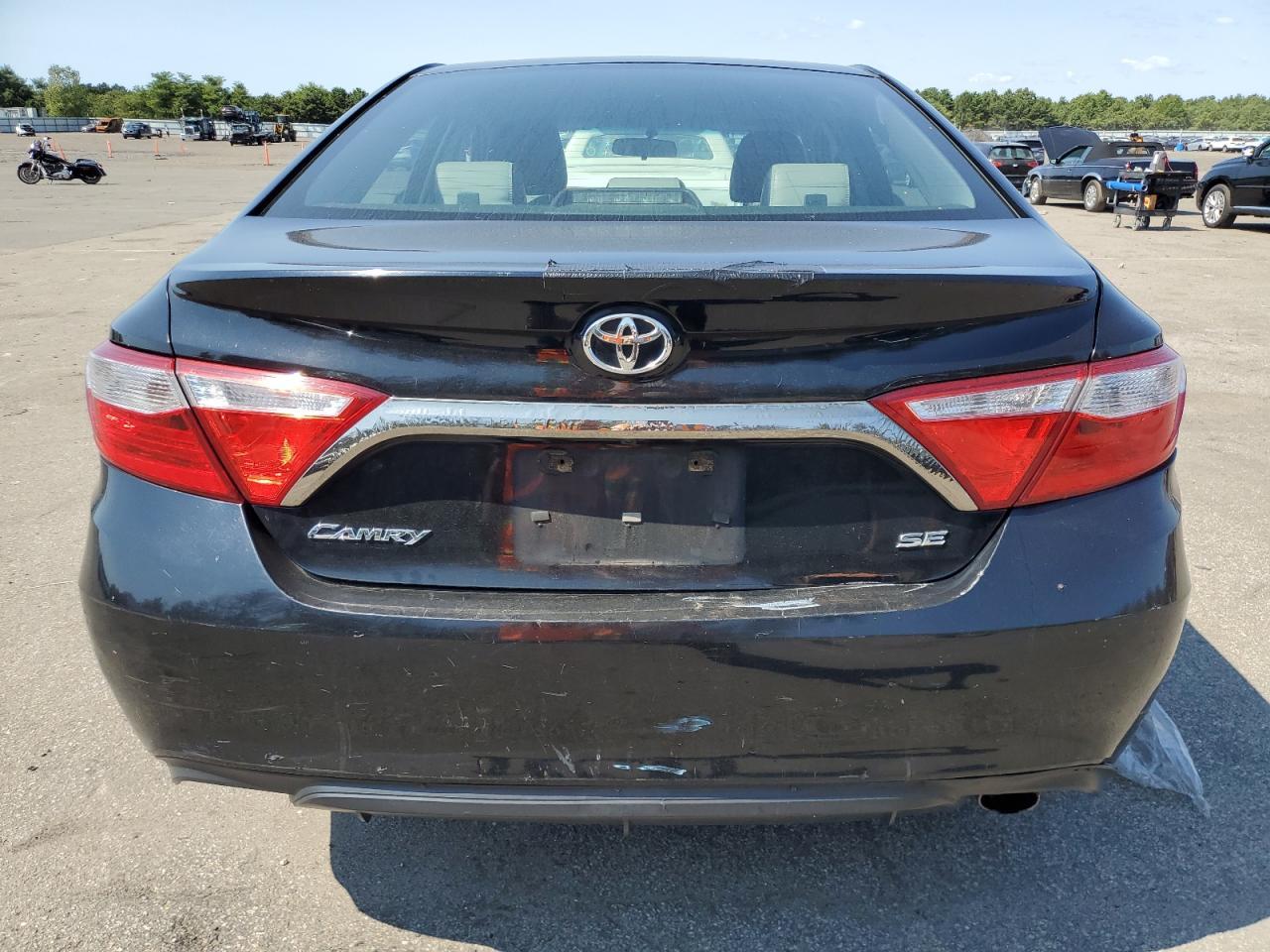 2016 TOYOTA CAMRY LE - Фото 6