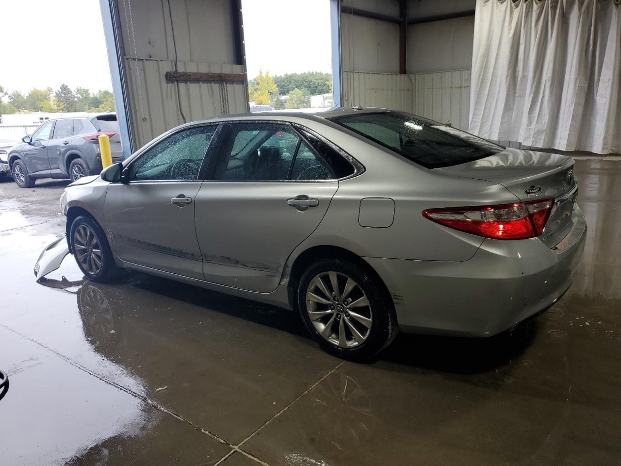 2017 TOYOTA CAMRY LE - Image 2