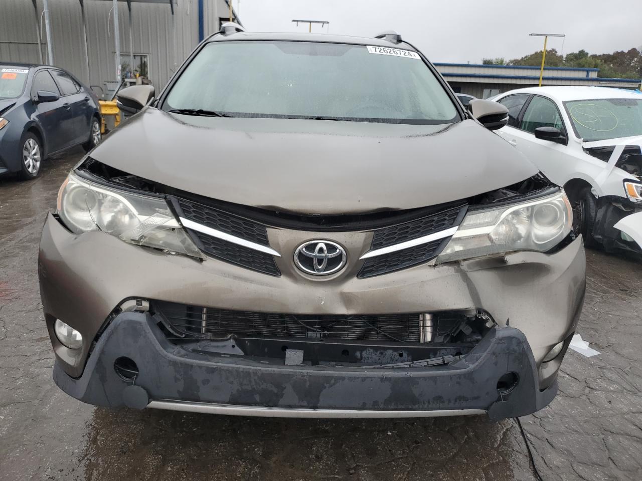 2015 TOYOTA RAV4 XLE - Image 5