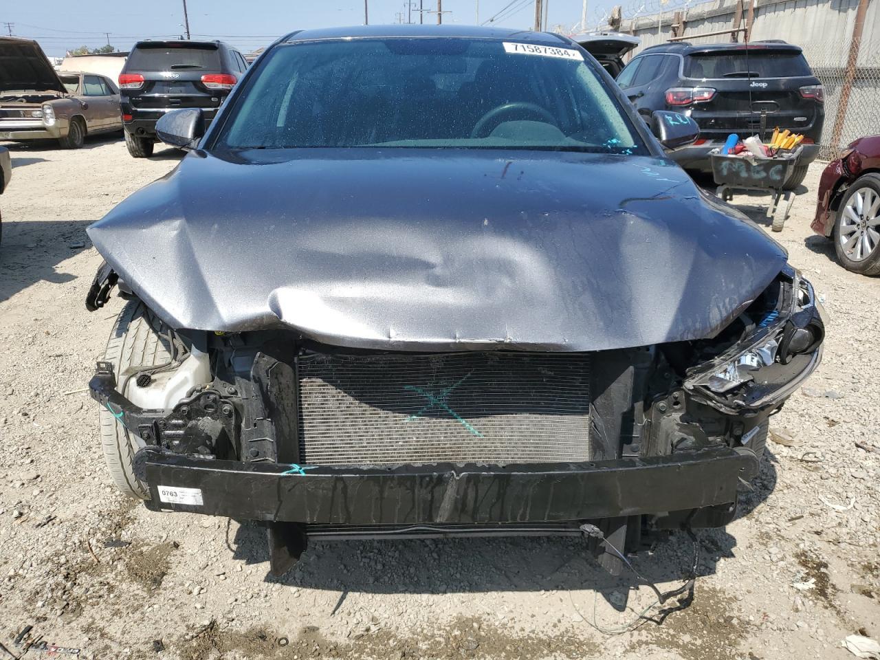 2018 HYUNDAI ELANTRA SE - Фото 5