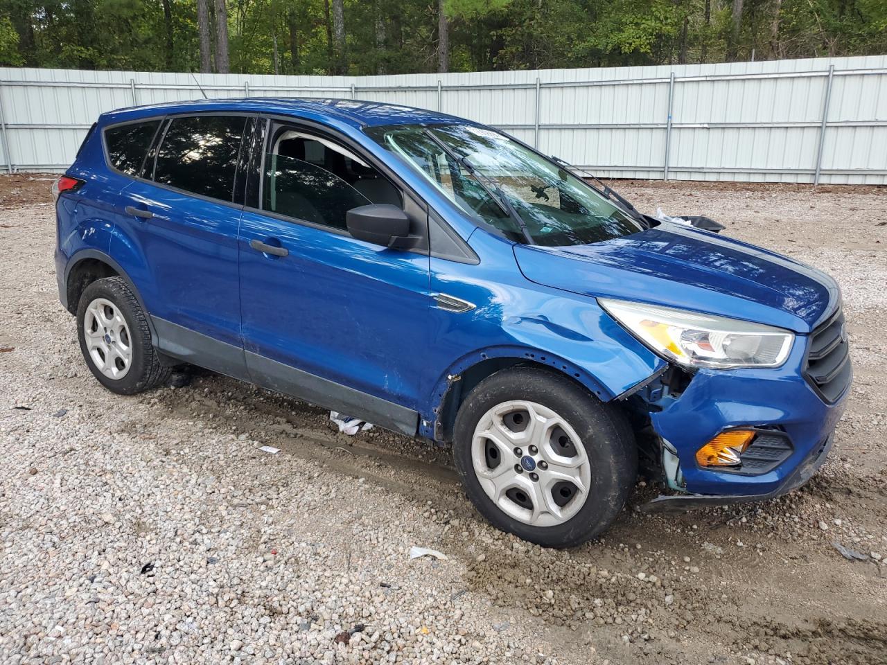 2017 FORD ESCAPE S - Image 4