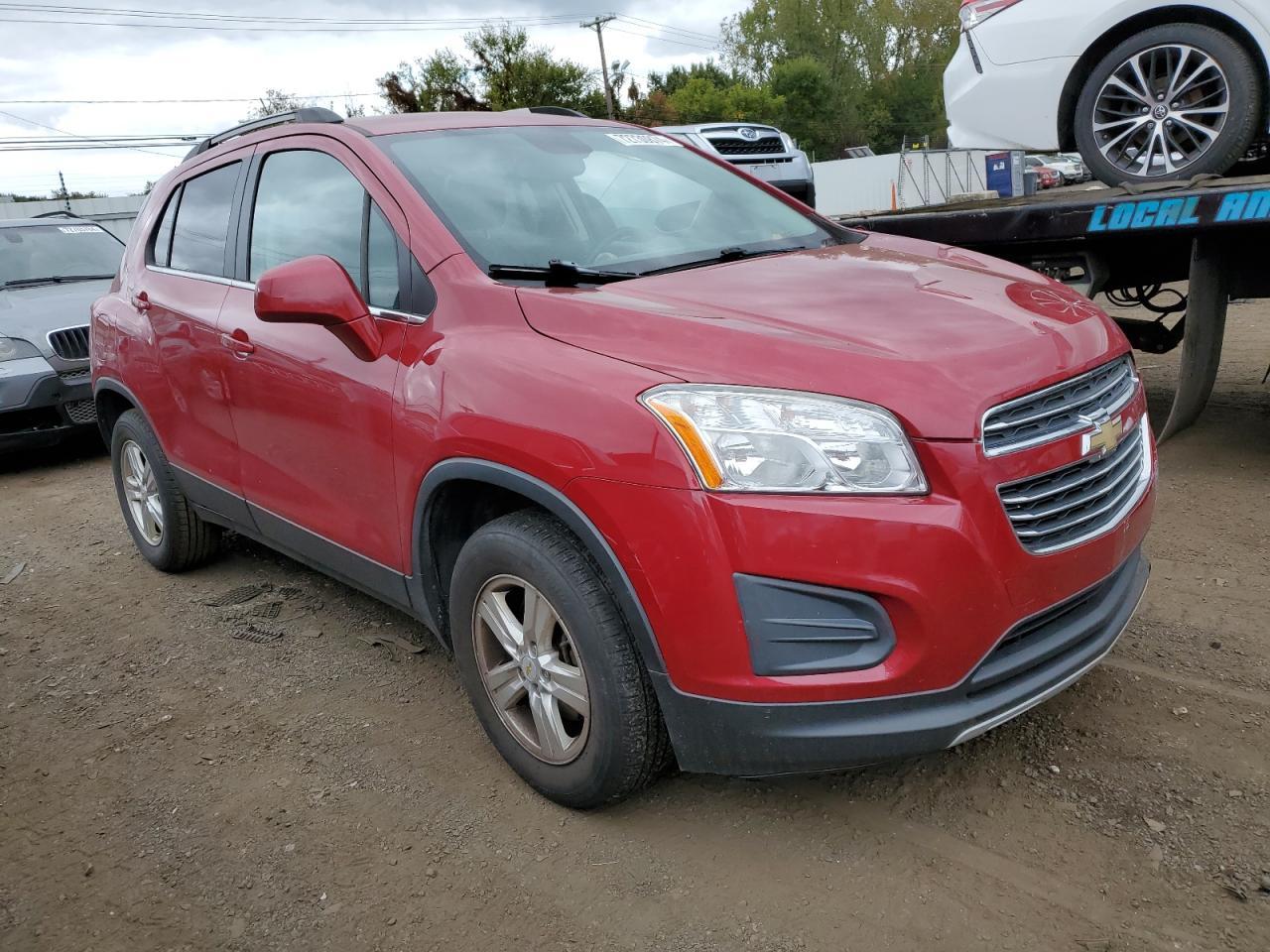 2015 CHEVROLET TRAX 1LT - Image 4