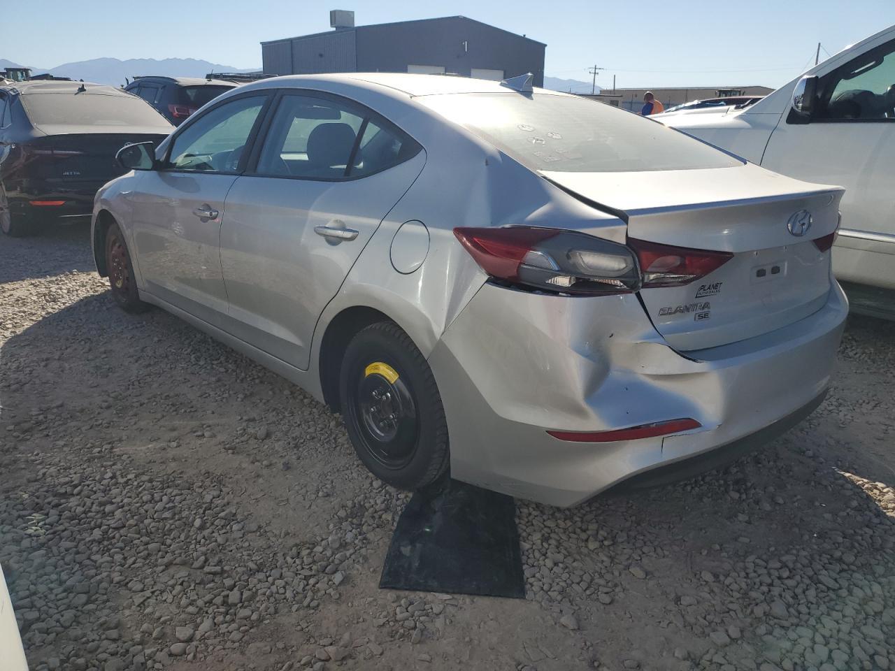 2017 HYUNDAI ELANTRA SE - Фото 2