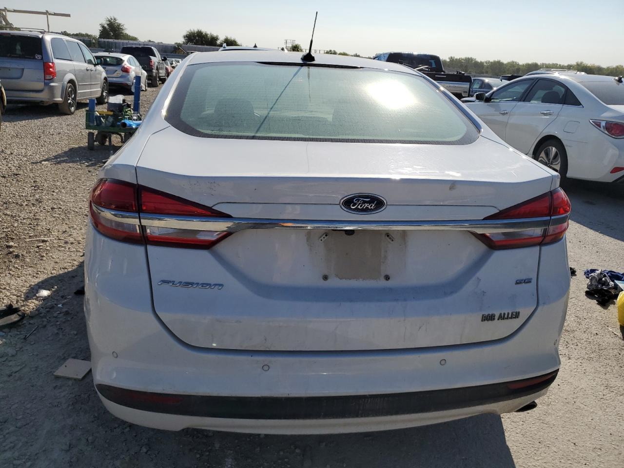 2017 FORD FUSION SE - Image 6