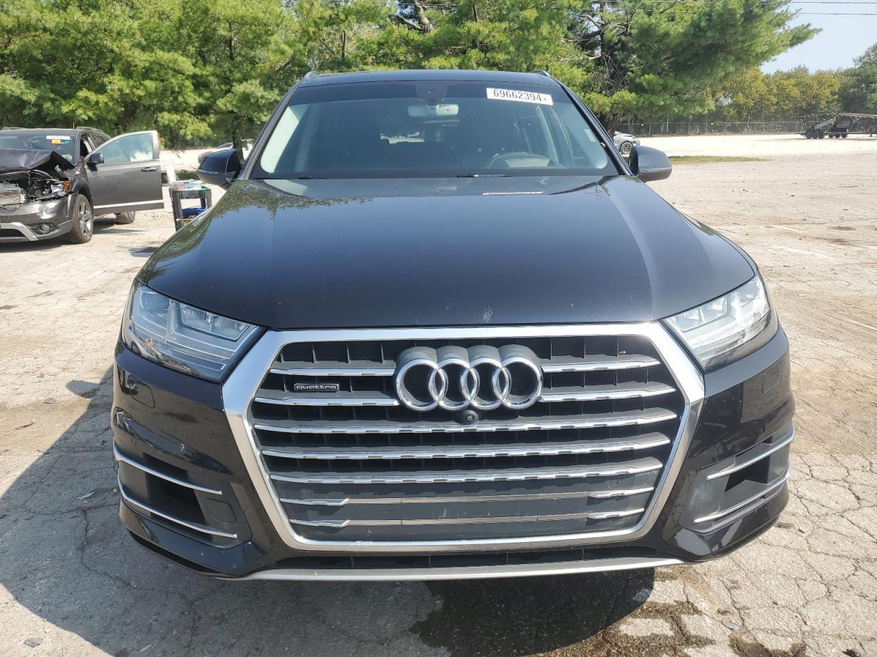 2017 AUDI Q7 PRESTIG - Image 5