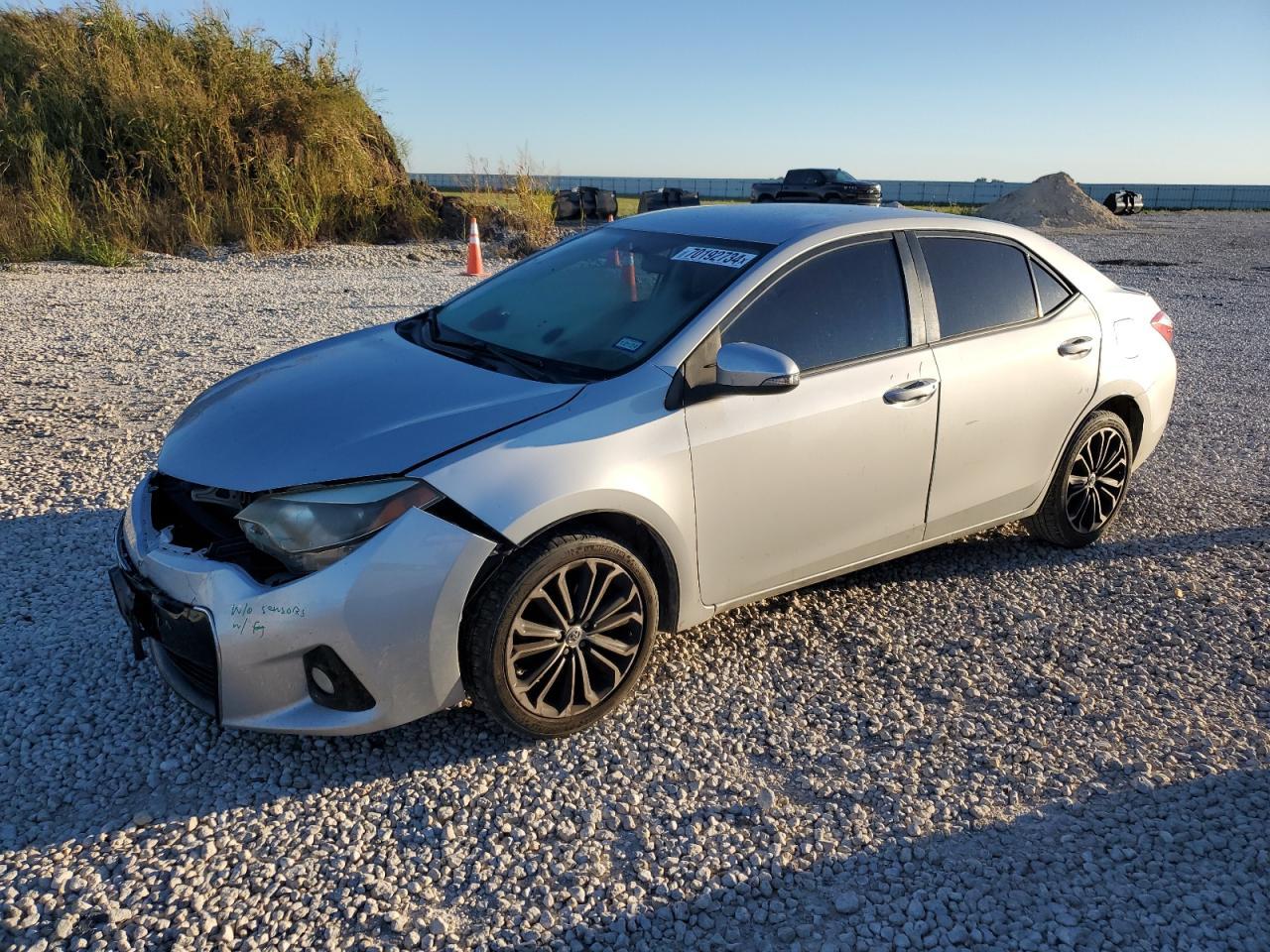 2015 TOYOTA COROLLA L