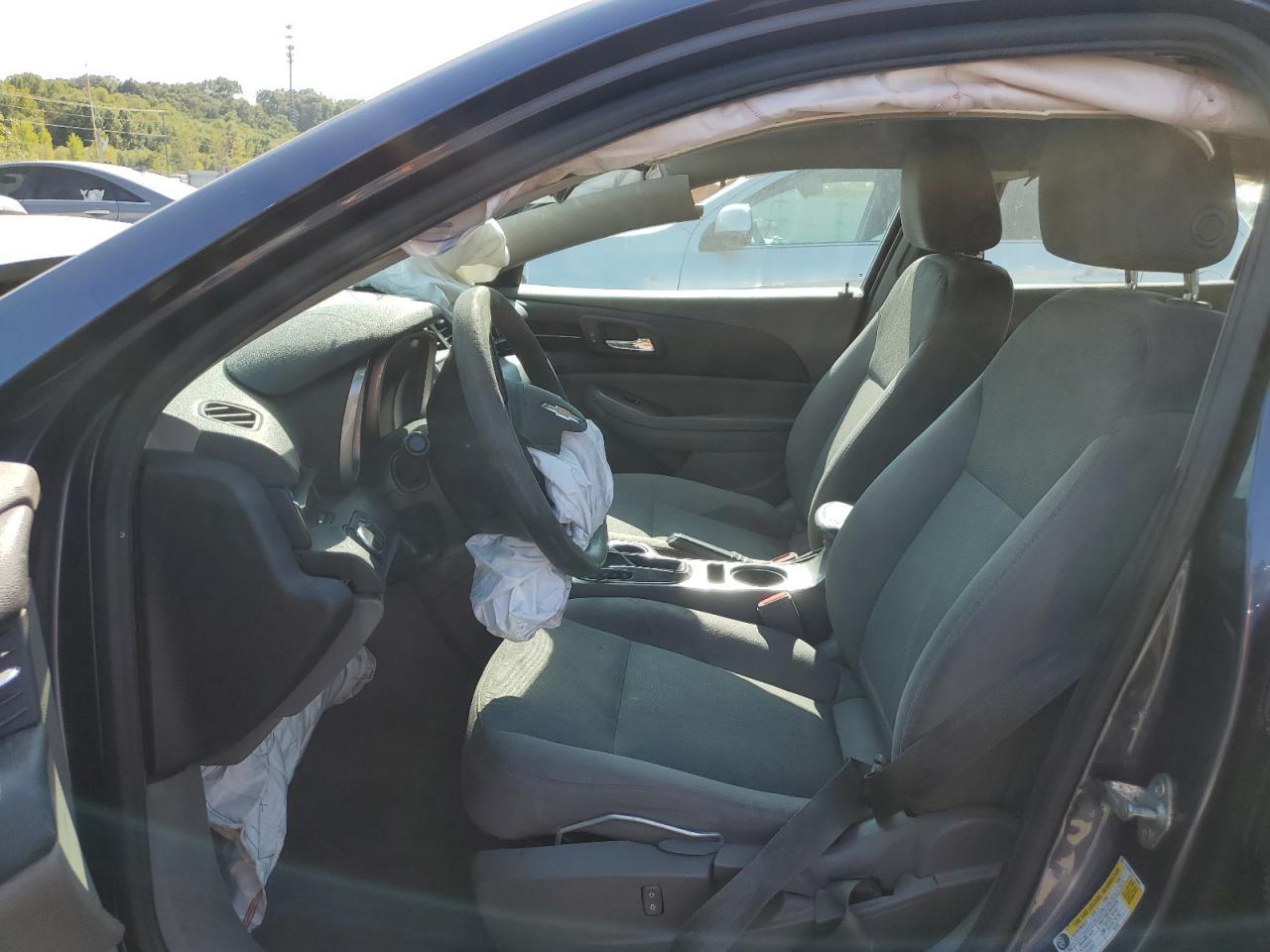 2015 CHEVROLET MALIBU LS - Фото 7